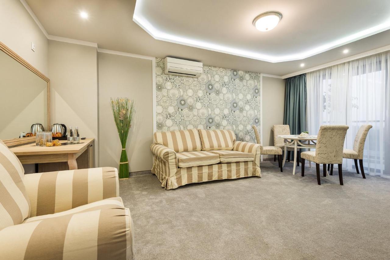 Opu Boutique Hotel Varna Esterno foto