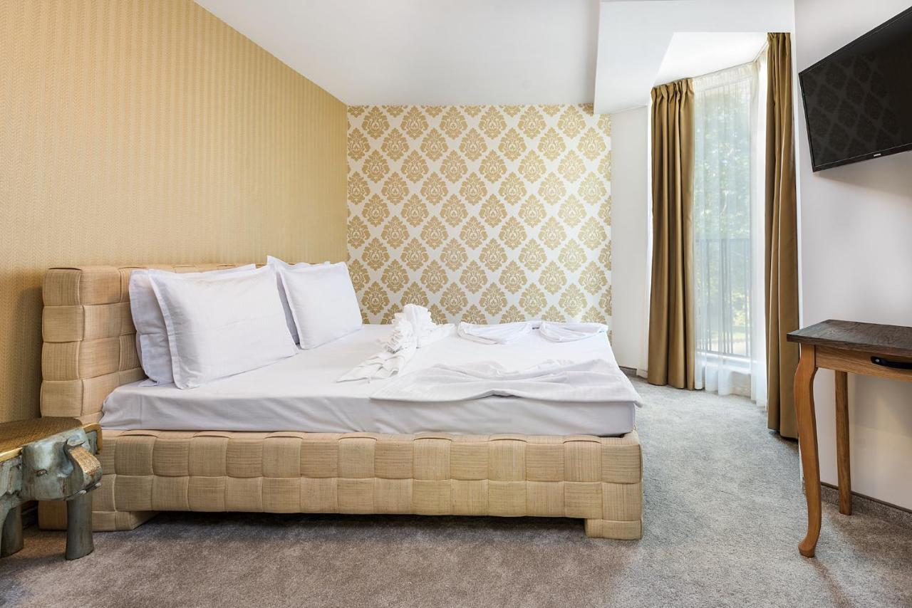 Opu Boutique Hotel Varna Esterno foto