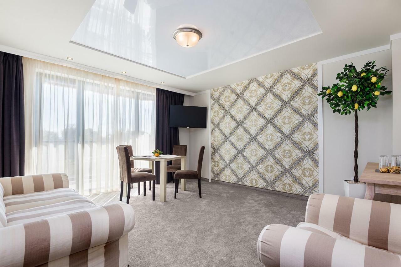 Opu Boutique Hotel Varna Esterno foto