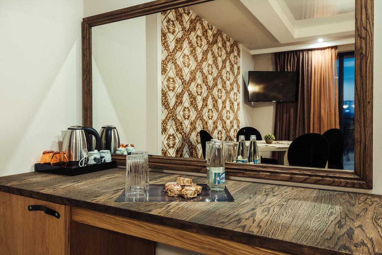 Opu Boutique Hotel Varna Esterno foto